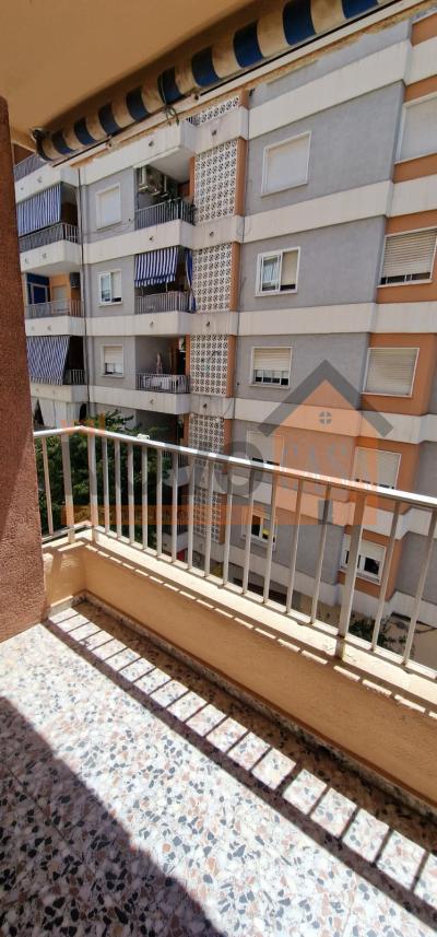 Ref.4646 Piso en Gandia