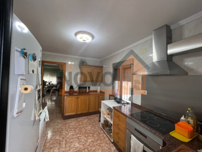Ref.4374 Chalet en Montroy