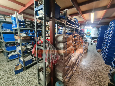 Ref.4514 Local en Picassent