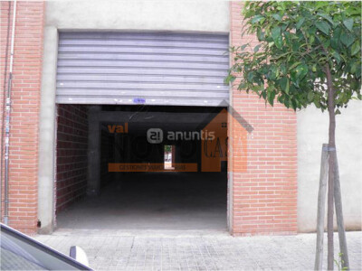 Ref.2319 Local en Silla