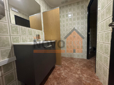 Ref.4599 Local en Silla