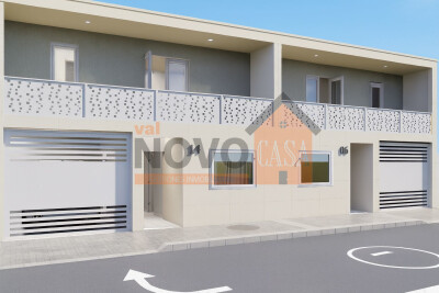 Ref.4720 Adosado en Silla