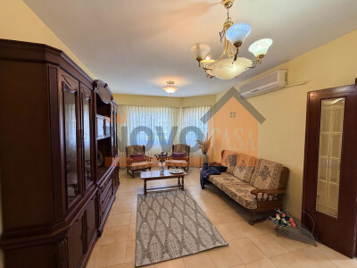 Ref.4749 Adosado en Silla