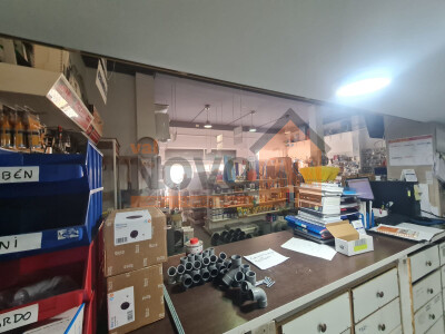 Ref.4514 Local en Picassent