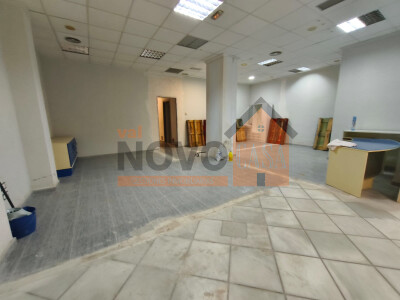 Ref.4698 Local en Picassent