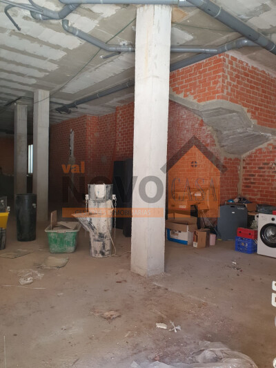 Ref.4494 Local en Silla