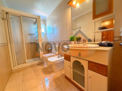 Ref.4749 Adosado en Silla