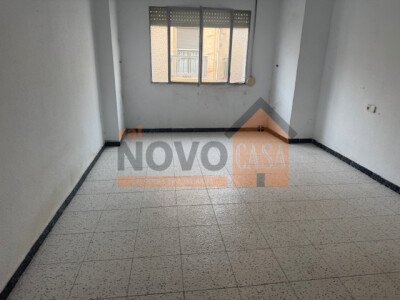 Ref.4728 Piso en Sollana