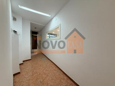Ref.4770 Local en Valencia